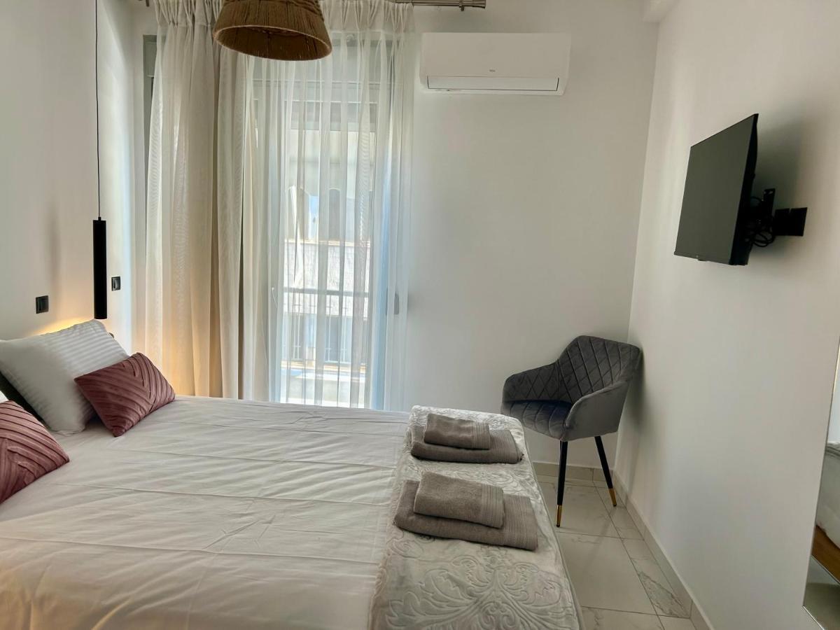 Athens White Apartments Extérieur photo